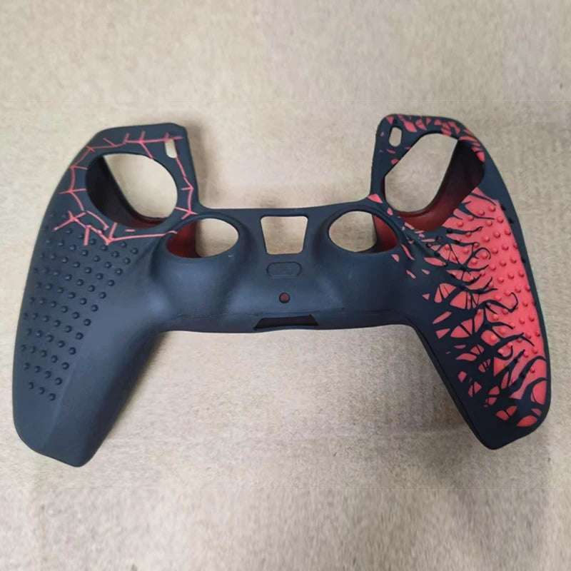 Capa Silicone com Grip para Controle PS5 DualSense - Antiderrapante com Sticker